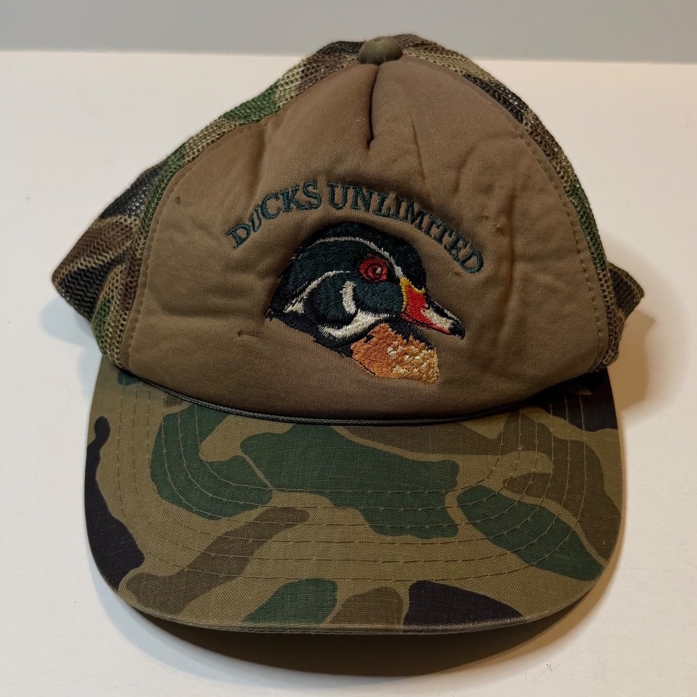 Vintage Ducks Unlimited Trucker Hat Camo Wood Duck Mesh Snapback Cap Brown Mens